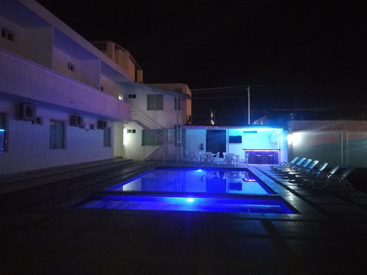 Manta Airport Hotel Exterior foto
